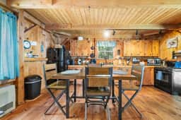 Milam Camp · Milam Camp-Beautiful Lakefront!
