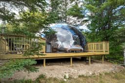 Nova Nook 1 · Nova Nook-Mirror Dome with Private Bathroom