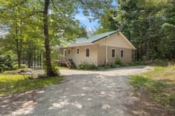 23 & 25 Pine · Pondside Retreat with Private Island!