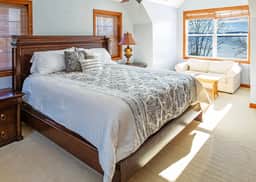 Chickadee Bay House · Chickadee Bay House
