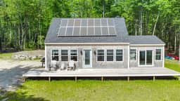 Toddy View - NEW! Waterfront Home on Toddy Pond