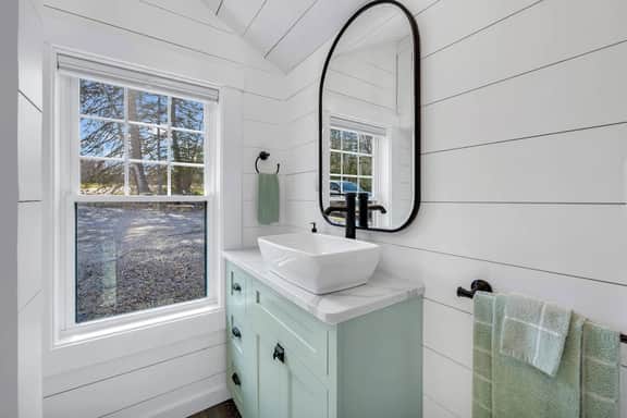 Beachcomber Cottage · Beachcomber Cottage-Oceanfront!
