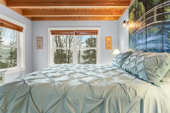 Rhumbline Cottage - NEW! Waterfront!